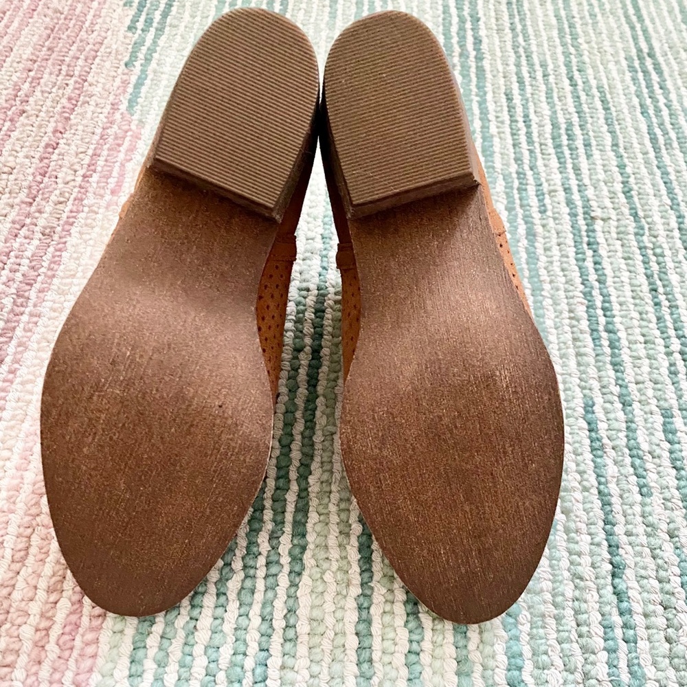 Susina Booties - Picture 9 of 10